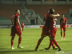 Dirugikan Wasit, Persija Minta PSSI Istirahatkan Oki Dwi Putra