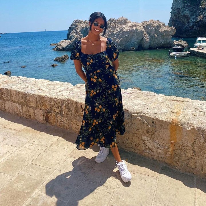 <p>Natalia diketahui menjadi pemain voli yang andal di sekolahnya lho, Bunda. (Foto: Instagram @nataliabryant)</p>
