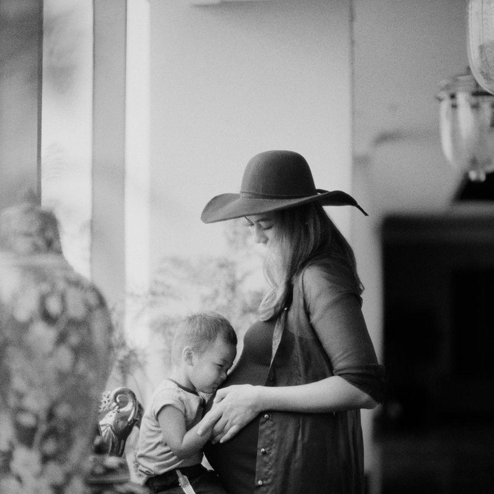 <p>Melalui postingan di Instagram, Paula juga kerap memamerkan baby bumpnya, nih. (Foto: Instagram @paula_verhoeven)</p>