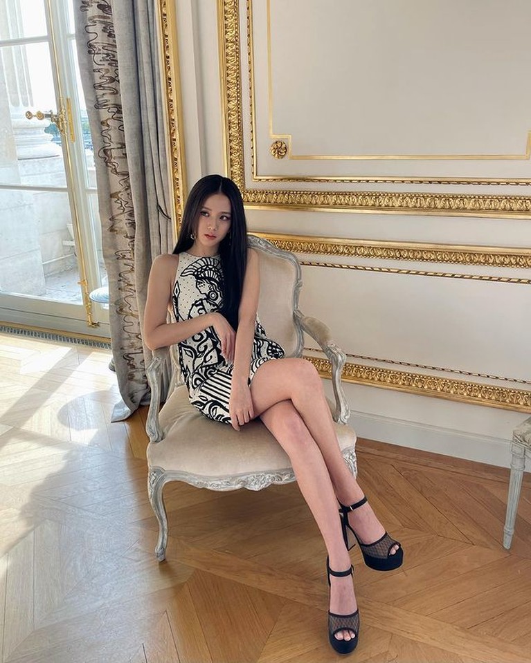 Penampilan Jisoo BLACKPINK di Paris Fashion Week 2021, Cantik Menawan! Penampilan Jisoo BLACKPINK di Paris Fashion Week 2021, Cantik Menawan!