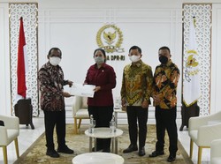 Surpres yang Diserahkan Mensesneg ke Ketua DPR soal RUU Ibu Kota Negara