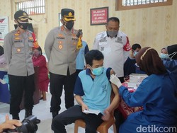 1.156 Dosis Digelontorkan untuk Vaksinasi Napi Lapas Sidoarjo