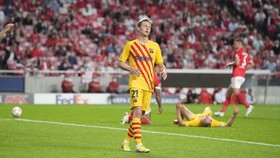 Frenkie De Jong Disebut Sepakat Gabung Manchester United