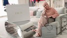 Dulu Berbaju Seksi&comma; Kini Nadia Christina Tampil Berhijab