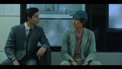 Cerita Gong Yoo Tertekan Saat Lakukan Adegan Tampar Lee Jung Jae di 'Squid Game'