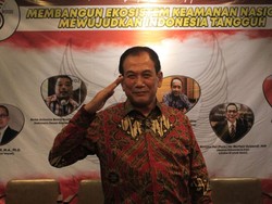 Mantan Kabareskrim soal Polri Rekrut Pegawai KPK: Langkah Bijak