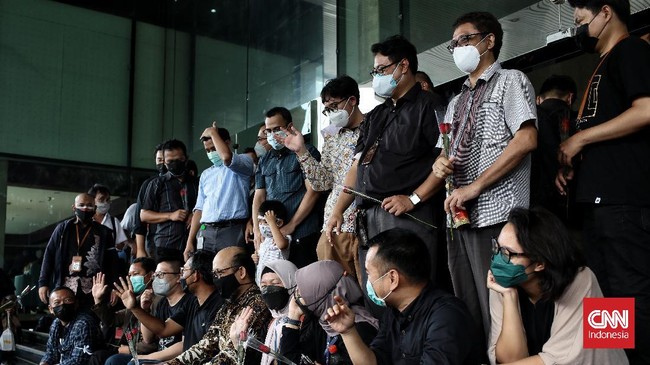 Mereka yang menolak menjadi ASN Polri memiliki alasan masing-masing. Namun ada kesamaan prinsip, yakni menganggap tes wawasan kebangsaan cacat hukum.