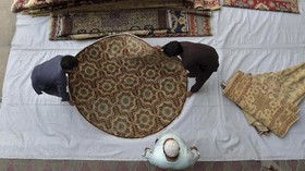 FOTO: Karpet-karpet Afghanistan Kehilangan Pengagum