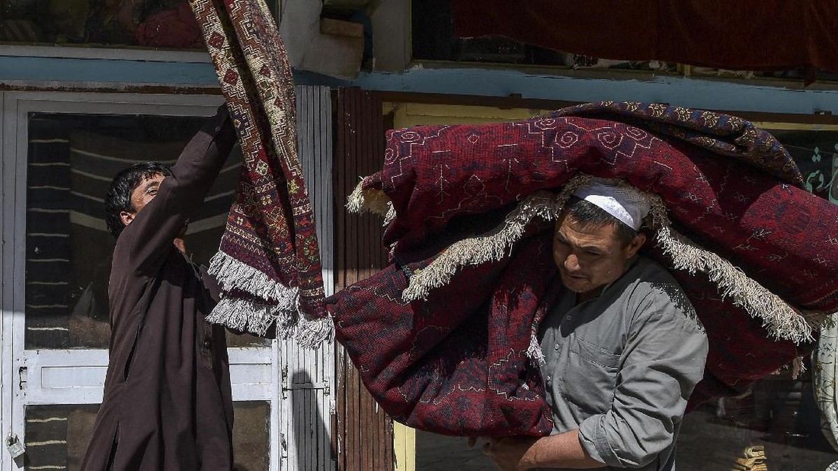 FOTO: Karpet-karpet Afghanistan Kehilangan Pengagum