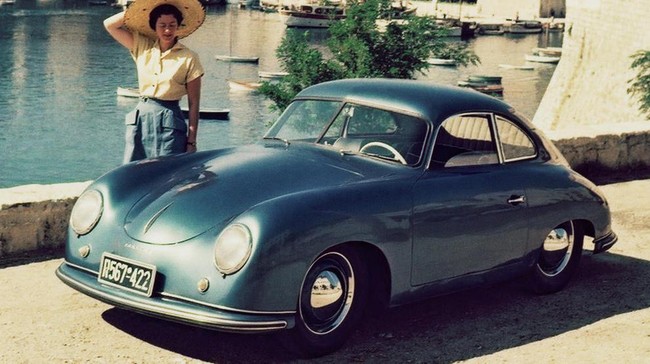 Porsche punya sejarah panjang dalam dunia otomotif, merek ini mengawalinya dengan menghasilkan mobil 'sport' seperti VW Beetle.
