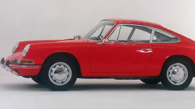 Porsche punya sejarah panjang dalam dunia otomotif, merek ini mengawalinya dengan menghasilkan mobil 'sport' seperti VW Beetle.