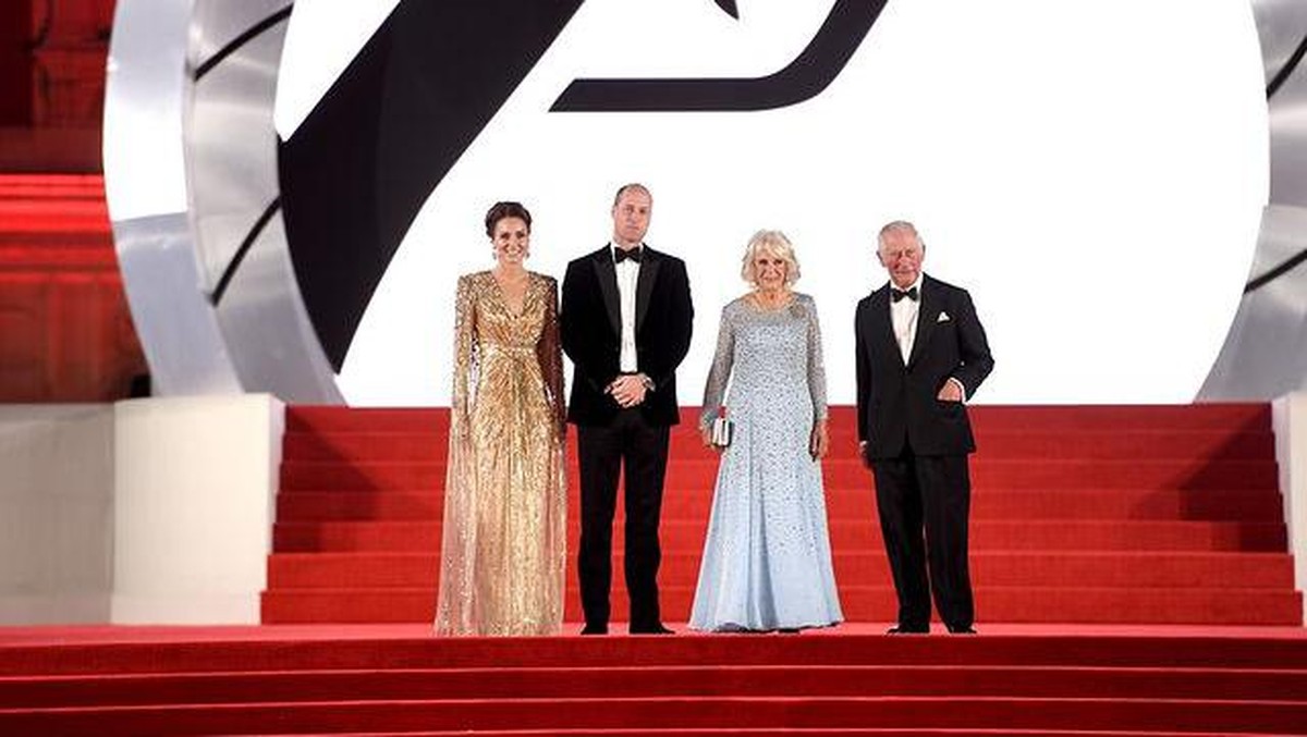 Potret Keluarga Kerajaan Inggris Saat Hadiri Premier Film James Bond 'No Time to Die'