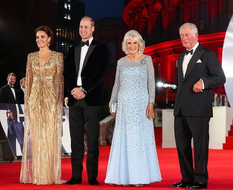 Potret Keluarga Kerajaan Inggris Saat Hadiri Premier Film James Bond 'No Time to Die'