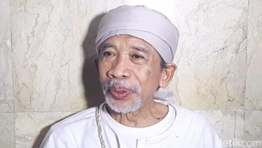 img-title Komedian Haji Qomar Sempat Idap Kanker Sebelum Meninggal Dunia