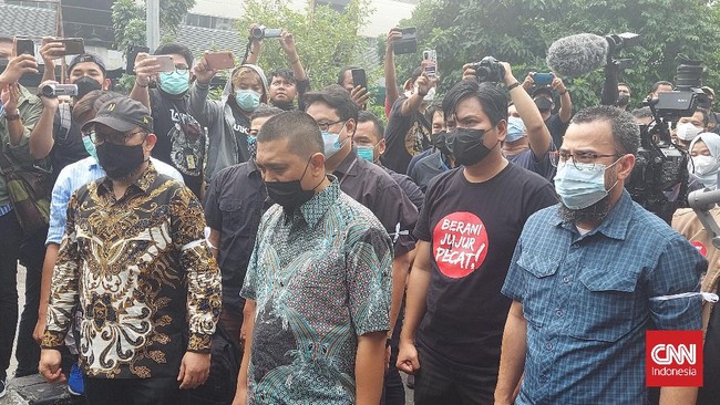 IM57+ Institute dipimpin oleh lima dewan eksekutif. Mereka antara lain Novel Baswedan, Giri Suprapdiono, Hery Muryanto, Sujanarko, dan Chandra SR.