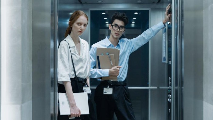 Nggak Usah Khawatir, Ini Tips Jitu Mengatasi Rasa Baper dengan Mantan Masa Lalu