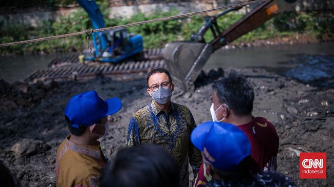 Anies Bangun Lagi Kampung Kunir yang Digusur Ahok Gubernur DKI Jakarta, Anies Baswedan secara resmi mulai membuka proses pembangunan Kampung Susun Kunir, di wilayah Taman Sari, Jakarta Barat, Kamis (14/10).