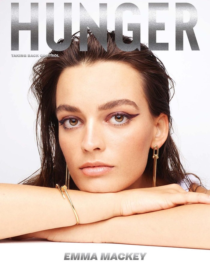 Dalam interviewnya dengan Hunger Magazine, Emma mengaku bahagia untuk perannya sebagai Maeve di Serial Sex Education. Karena perannya itu punya kekuatan untuk membuka cara berpikir baru. /Foto: IG @emmatmackey