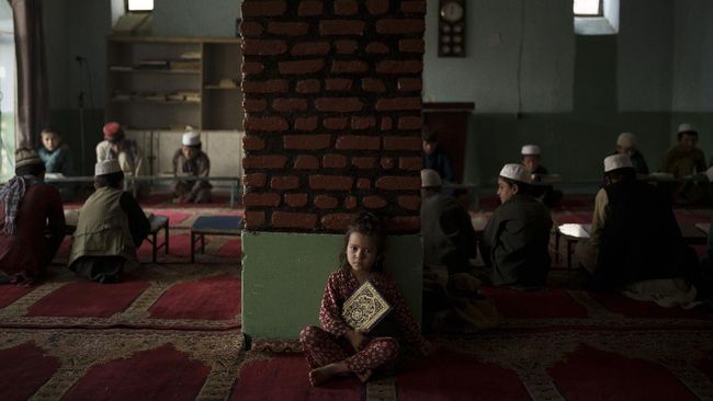 FOTO: Melongok Madrasah Afghanistan di Tengah Kisruh Taliban