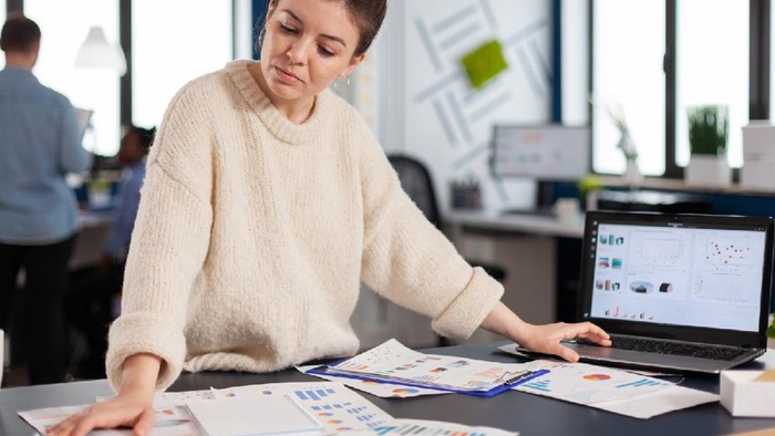 Dari Guru Sampai Jurnalis, 7 Pekerjaan Ini Cocok untuk Kamu yang Jago Multitasking! Dari Guru Sampai Jurnalis, 7 Pekerjaan Ini Cocok untuk Kamu yang Jago Multitasking!