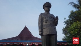 Patung Soeharto Berdiri di Bantul Saat Gatot Klaim Musnah