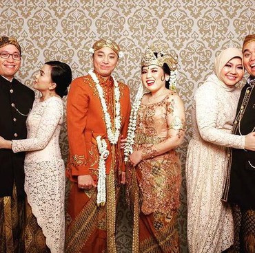 Potret Anak-anak Dono Warkop yang Kompak, Telah Dewasa & Berkeluarga