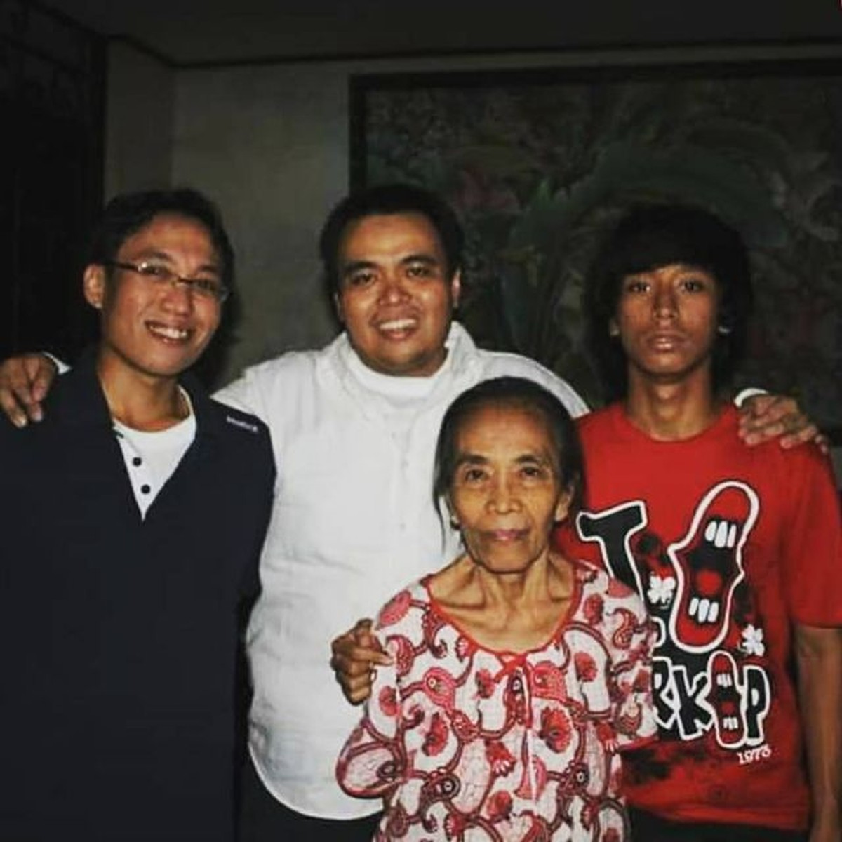 Potret Anak-anak Dono yang Jarang Tersorot