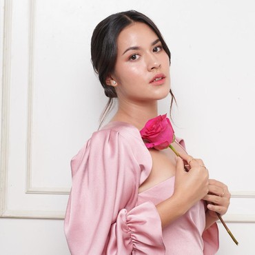 Terkuak, Raisa Pernah Kerja di Toko Kelontong hingga Jualan Nasi Bakar