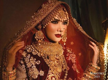 img-title Lirik Bahasa Arab di Lagu 'Makhluk Tuhan Paling Sexy' Mulan Jameela