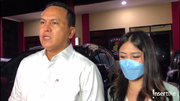 img-title Polisikan Anak Ahok, Thata Anma Bawa Bukti Celana Sobek