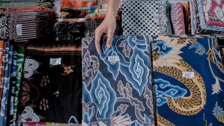 Twibbonize Hari Batik Nasional, Ini 10 Link untuk Dicoba Twibbonize Hari Batik Nasional, Ini 10 Link untuk Dicoba