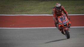 FOTO: Duel Sengit Marquez dan Miller di FP MotoGP Amerika