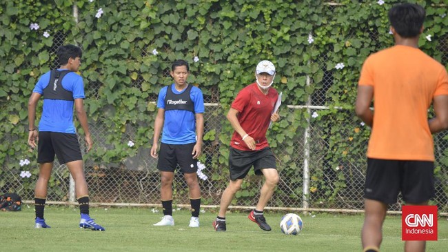 Timnas Indonesia akan menghadapi laga krusial melawan Vietnam dalam laga Piala AFF. Shin Tae Yong pun berpesan pada para pemain.