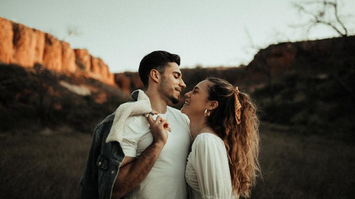 Bukan Paras Cantik, 3 Hal Ini adalah 'Pelet Terkuat' untuk Membuat Pria Jatuh Cinta Bukan Paras Cantik, 3 Hal Ini adalah 'Pelet Terkuat' untuk Membuat Pria Jatuh Cinta