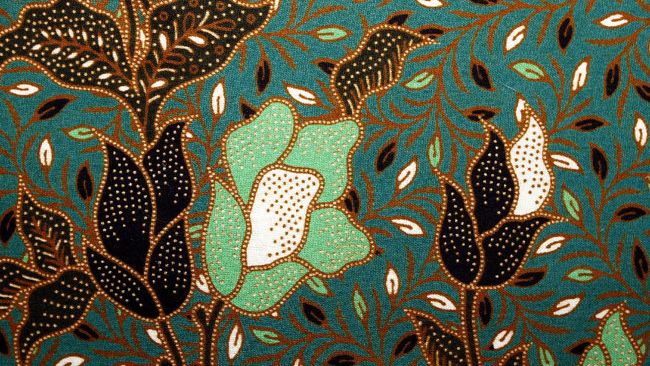 Batik Indonesia memiliki potensi besar untuk bersaing di pasar internasional, bersanding dengan brand-brand besar lain di Eropa.