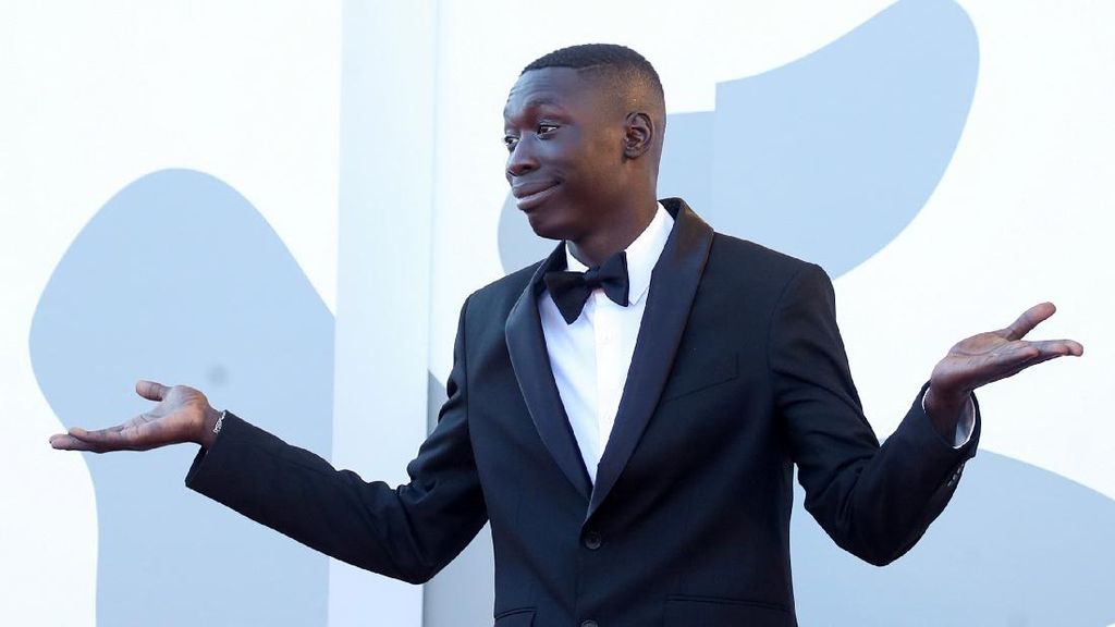 Khaby Lame Jual Perusahaan Operasional Utamanya Rp16 T