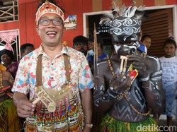 Sambangi Yoboi, Ridwan Kamil Sumbang Pembangunan Rumah Ibadah