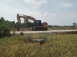 Ada Alat Berat Proyek Tol Yogya-Solo Operasi di Situs Yoni Kura-Kura Klaten