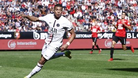 img-title Leonardo Marah Usai Madrid Tak Hormati PSG Soal Mbappe