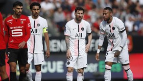 FOTO: Trio MNM Mati Gaya, PSG Telan Kekalahan Pertama