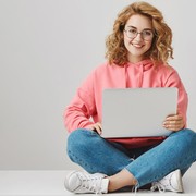 5 Situs Lowongan Kerja Freelance yang Bisa Tambah Penghasilan Kamu, Lihat Daftarnya di Sini!