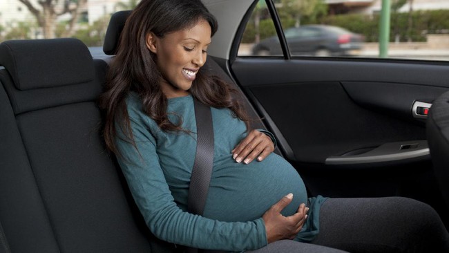 Para peneliti menemukan fakta bahwa panas ekstrem bisa berdampak kepada para bayi di kandungan.