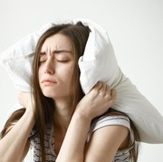 Sudah Tidur Cukup Namun Badan Masih Terasa Lelah? Ini 5 Penyebabnya!