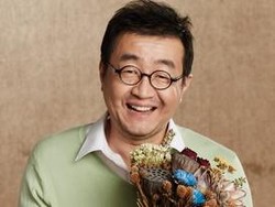 Aktor Descendants of the Sun, Nam Moon Chul Meninggal Dunia