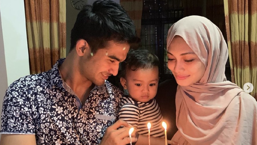 Tengku Tezi Pamer Momen Makan Sandwich hingga Soto Bathok di Jogja