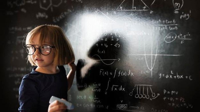 4 Tips Membentuk Anak Agar Menjadi Cerdas, Orang Tua Perlu Tahu Lho! 4 Tips Membentuk Anak Agar Menjadi Cerdas, Orang Tua Perlu Tahu Lho!