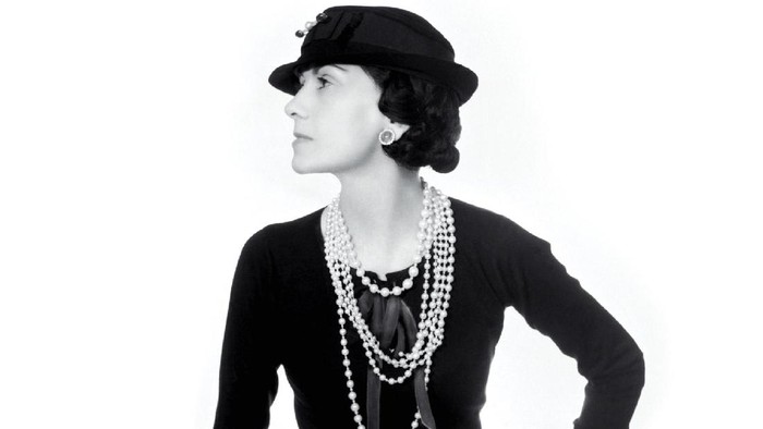 7 Fakta tentang Coco Chanel, Sempat Tinggal di Panti Asuhan Hingga Menjadi Desainer Legendaris 7 Fakta tentang Coco Chanel, Sempat Tinggal di Panti Asuhan Hingga Menjadi Desainer Legendaris