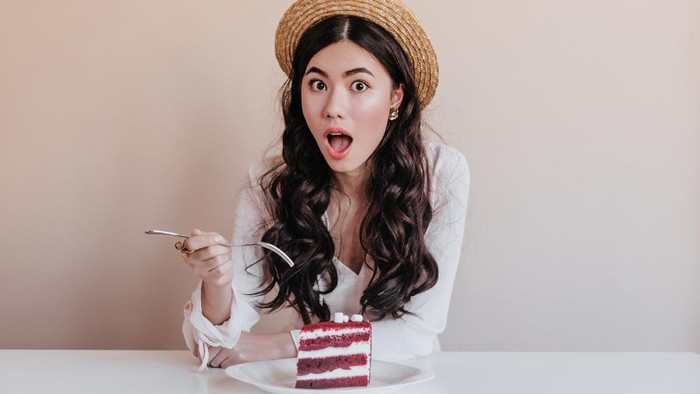 Kamu Lagi Diet? Coba Kenalan dengan Istilah Cheat Day dan Cheat Meal, Yuk! Kamu Lagi Diet? Coba Kenalan dengan Istilah Cheat Day dan Cheat Meal, Yuk!