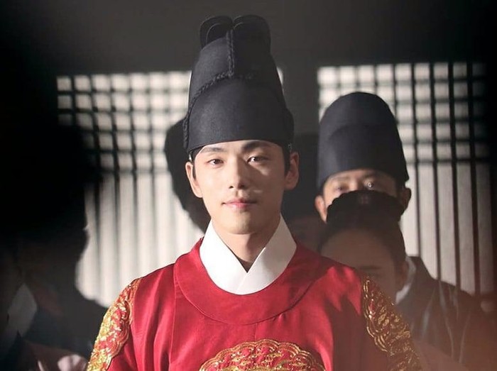 Kim Jung Hyun di Mr. Queen