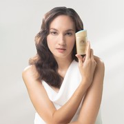 Nggak Takut Matahari, Nadine Chandrawinata Jadi Brand Ambassador Anessa